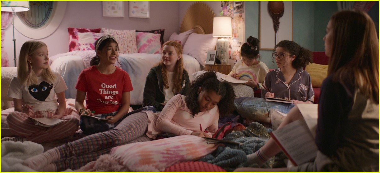 the baby sitters club season two reveals first look photos premiere date 12