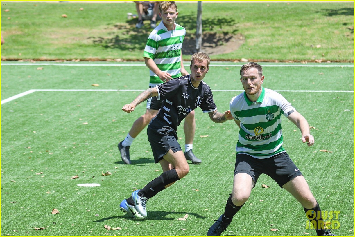 justin bieber plays soccer with friends 15