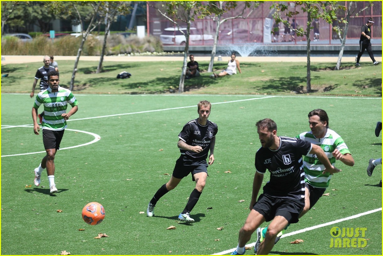justin bieber plays soccer with friends 36