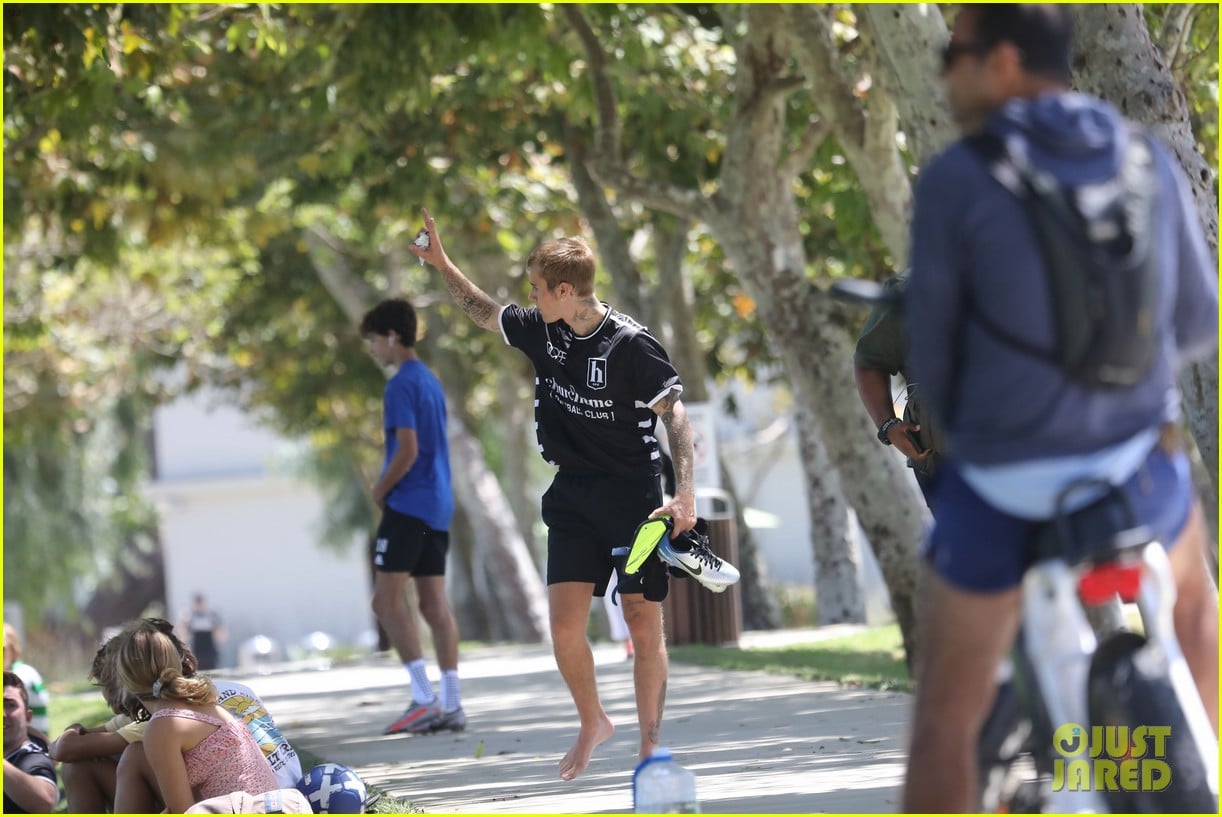 justin bieber plays soccer with friends 59
