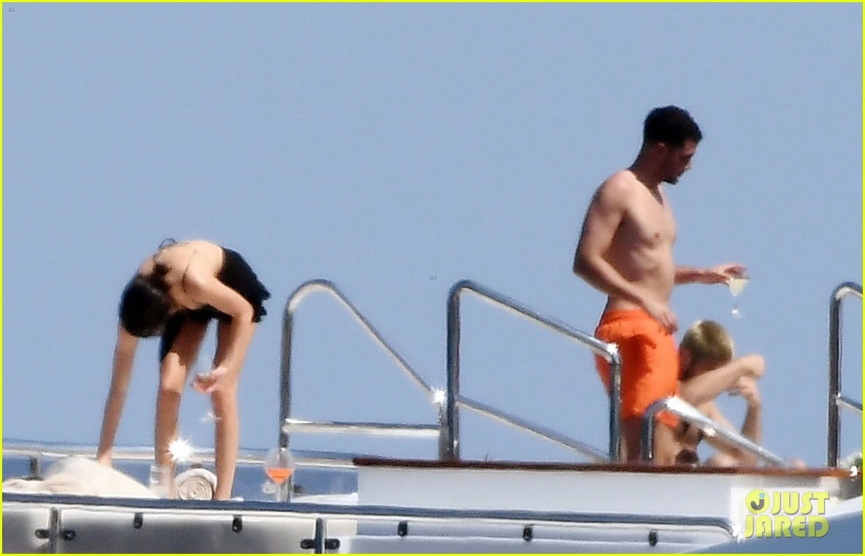 kendall jenner devin booker yacht day 41