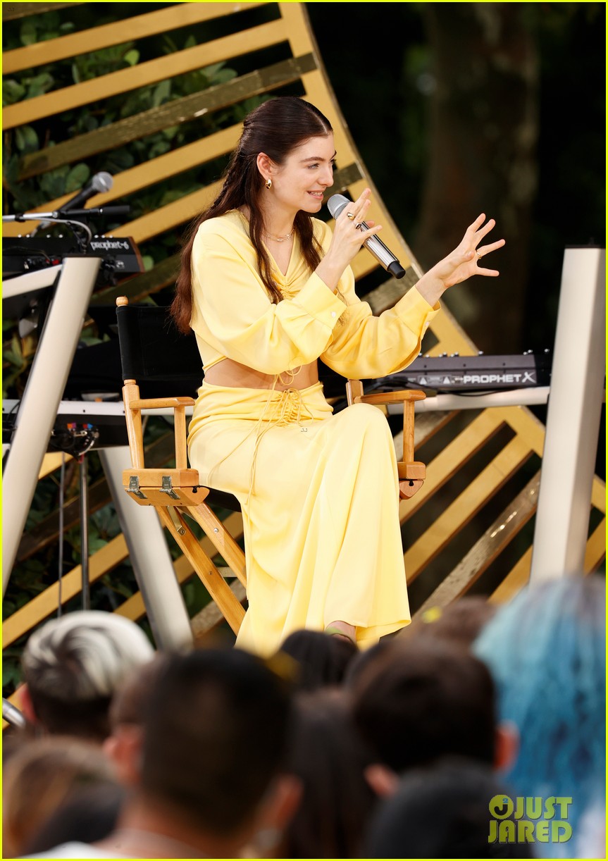 lorde performs in central park for gma 36