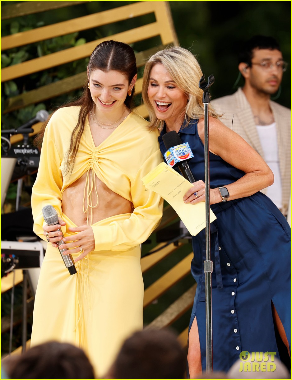 lorde performs in central park for gma 53