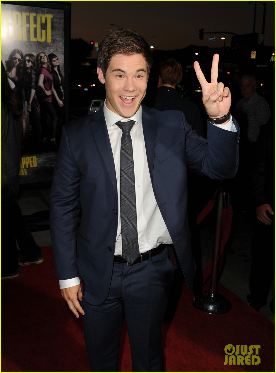 adam devine to star in pitch perfect tv series elizabeth banks to produce 01