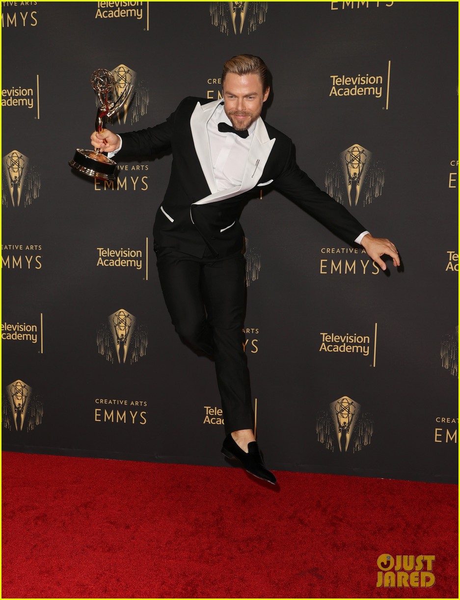derek hough dances his way to another emmy award win 11