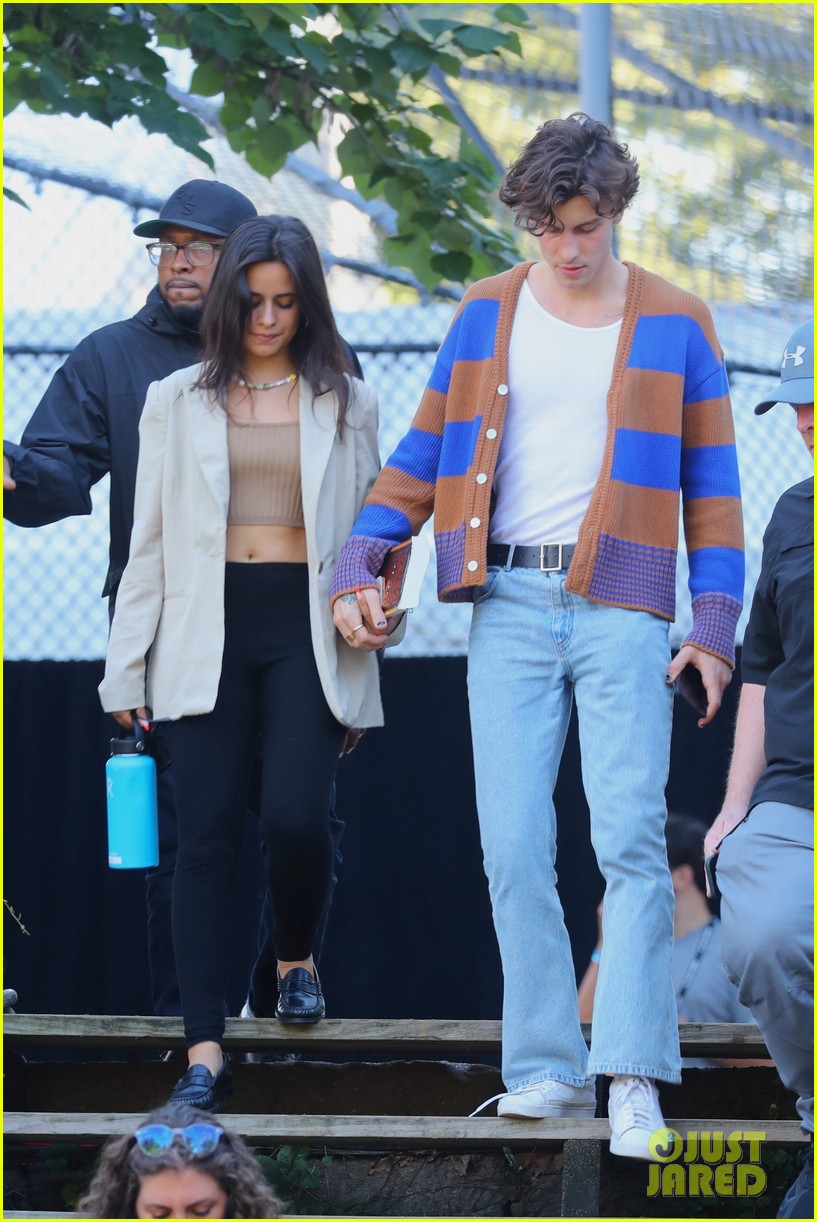shawn mendes camila cabello leave global rehearsals 04