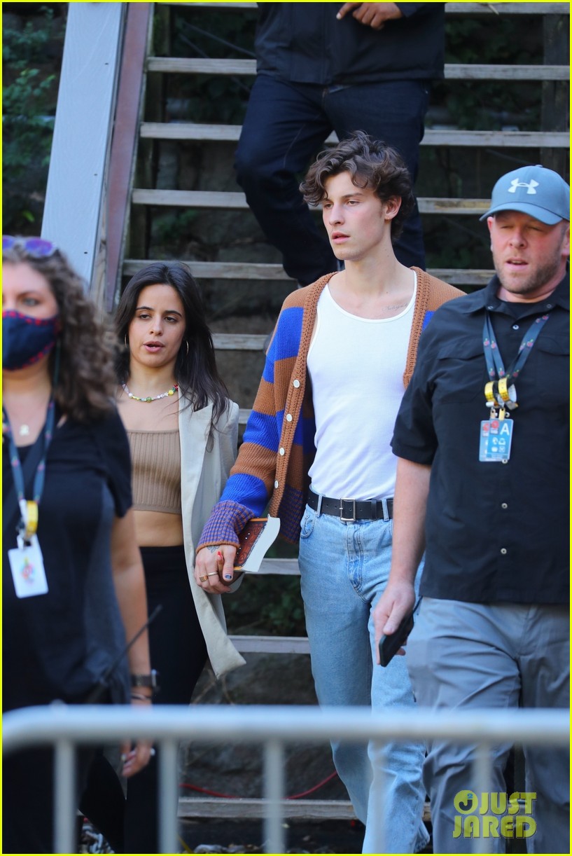 shawn mendes camila cabello leave global rehearsals 05