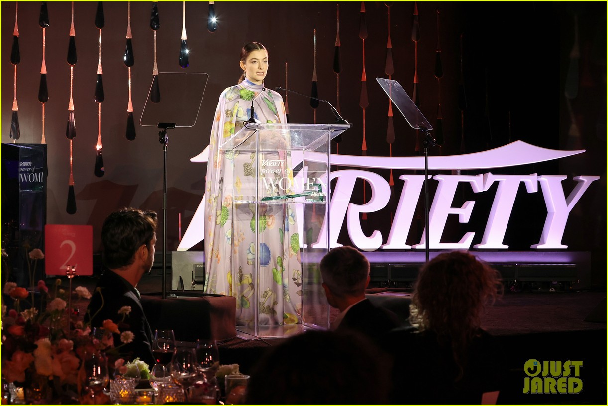 lorde honored by hunter schafer atpower of women event 28