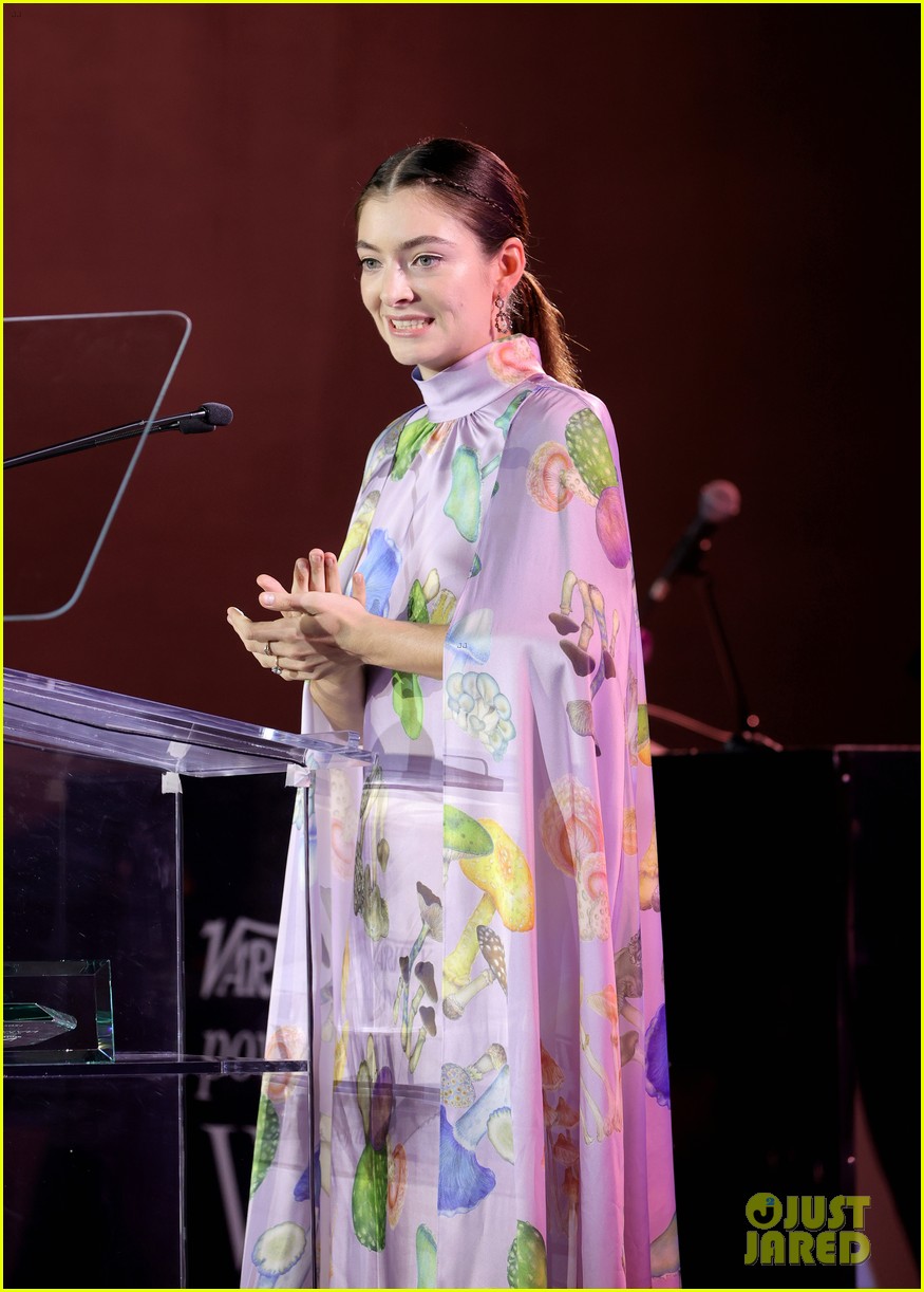 lorde honored by hunter schafer atpower of women event 34
