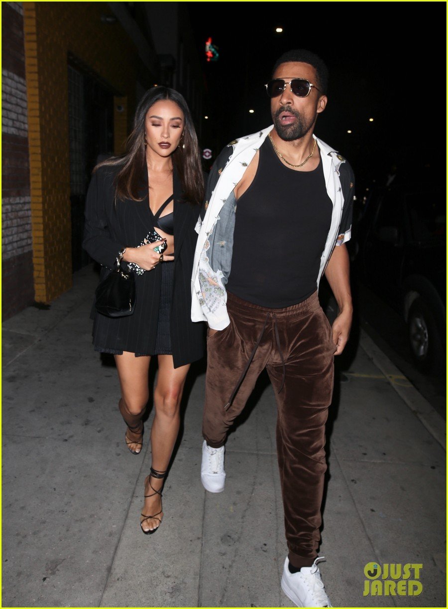 shay mitchell matte babel step out for drakes birthday party 03