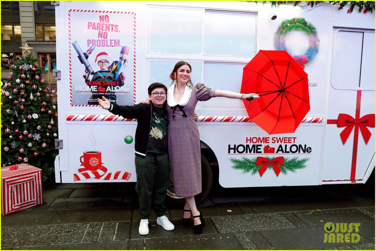 archie yates and home sweet home alone co stars hand out treats 01