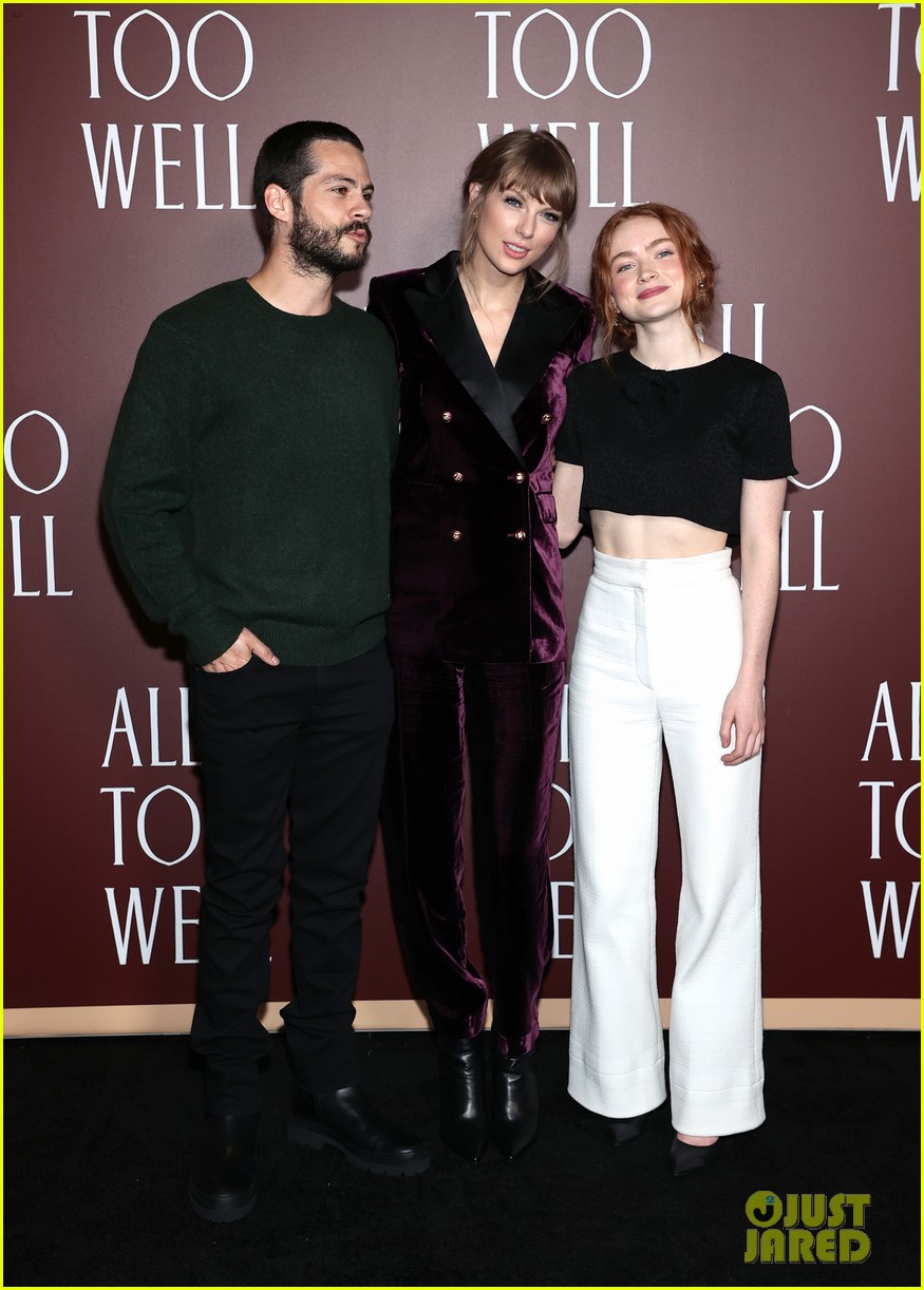 dylan obrien sadie sink join taylor swift at all too well premiere 08