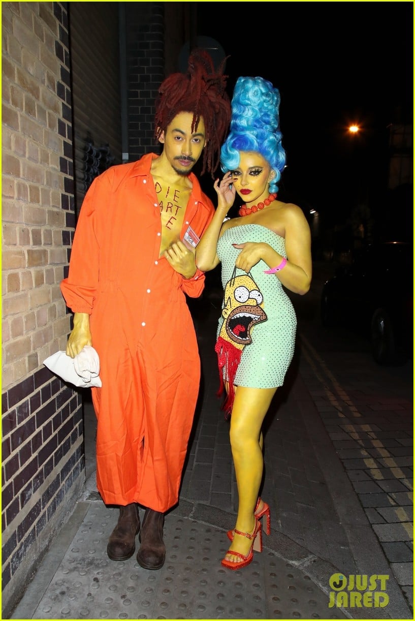 jade thirlwall delivers amazing marge simpson halloween costume 02