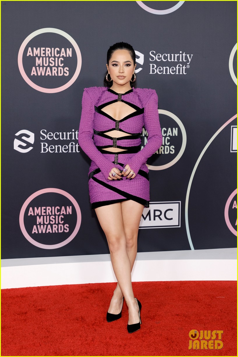 zoe wees becky g tate mcrae american music awards 2021 03