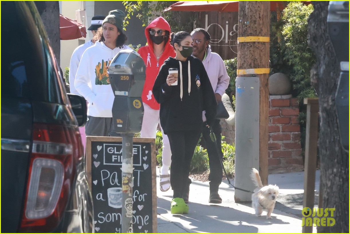 vanessa hudgens cole tucker meet up with friends for post christmas lunch 29
