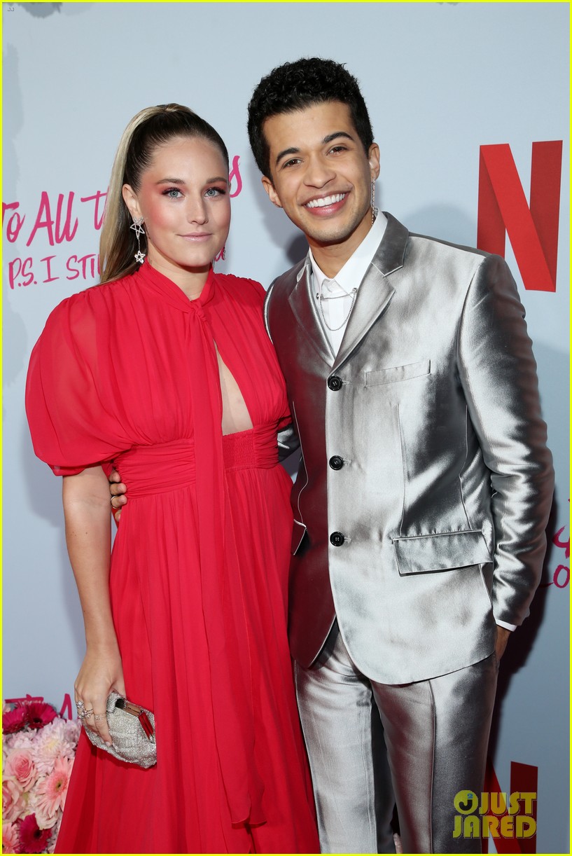 jordan fisher ellie announce baby on the way 05