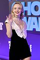 lili reinhart sydney sweeney wear black white to peoples choice awards 11