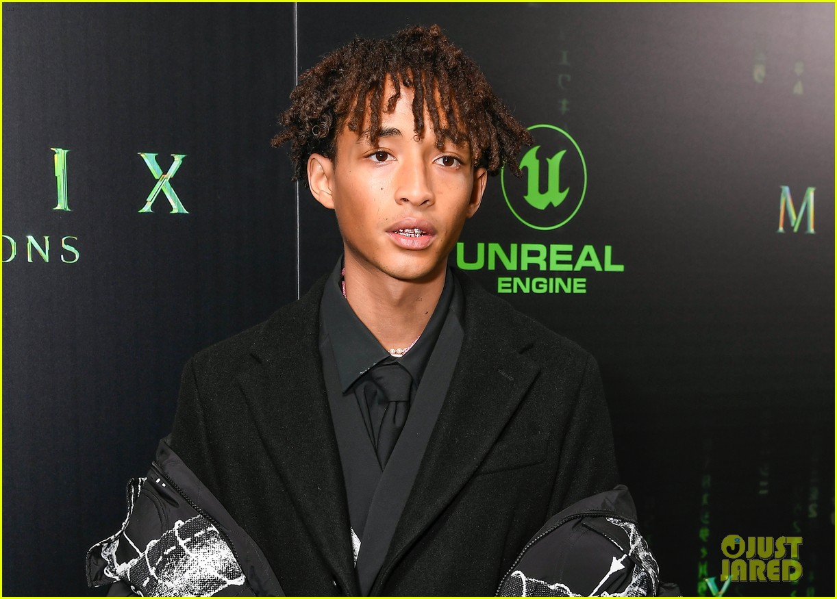 madelyn cline jaden smith show support at matrix resurrections premiere 10
