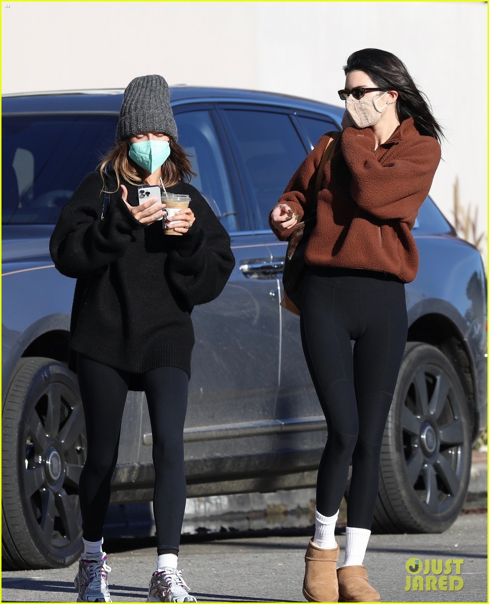 Kendall Jenner Joins Hailey Bieber for a Pilates Class to Start