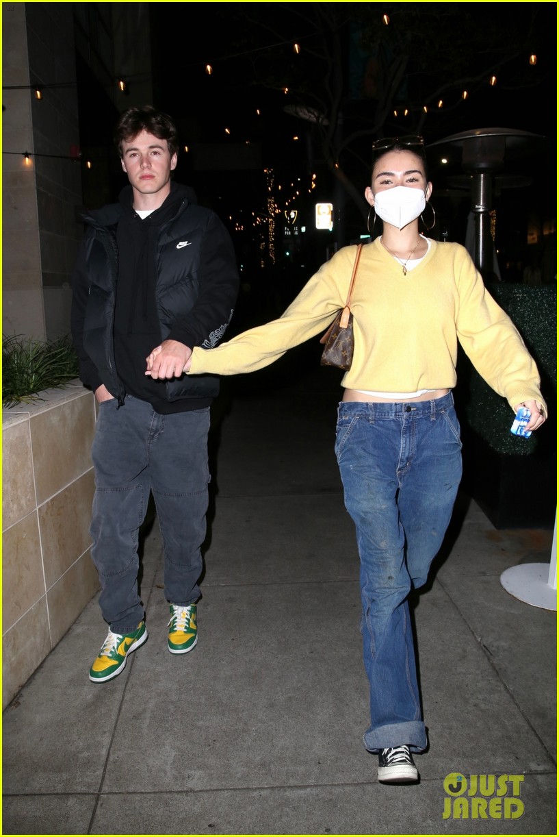 madison beer nick austin hold hands on night out 01