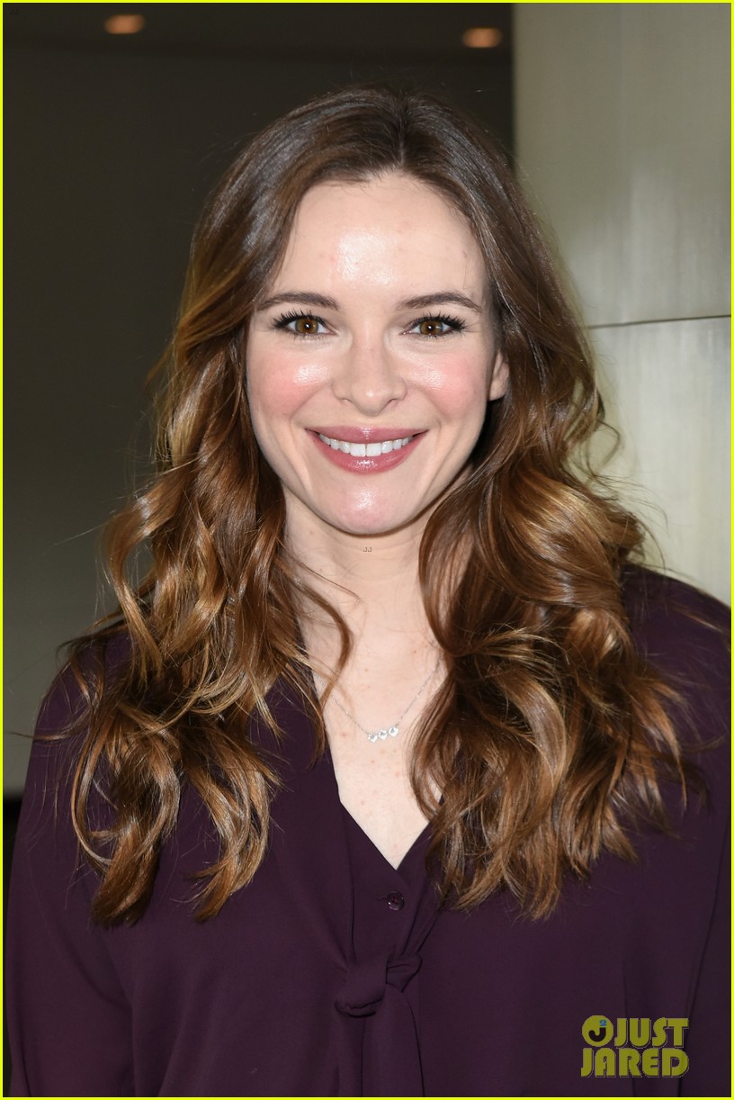 danielle panabaker pregnant with second child 12