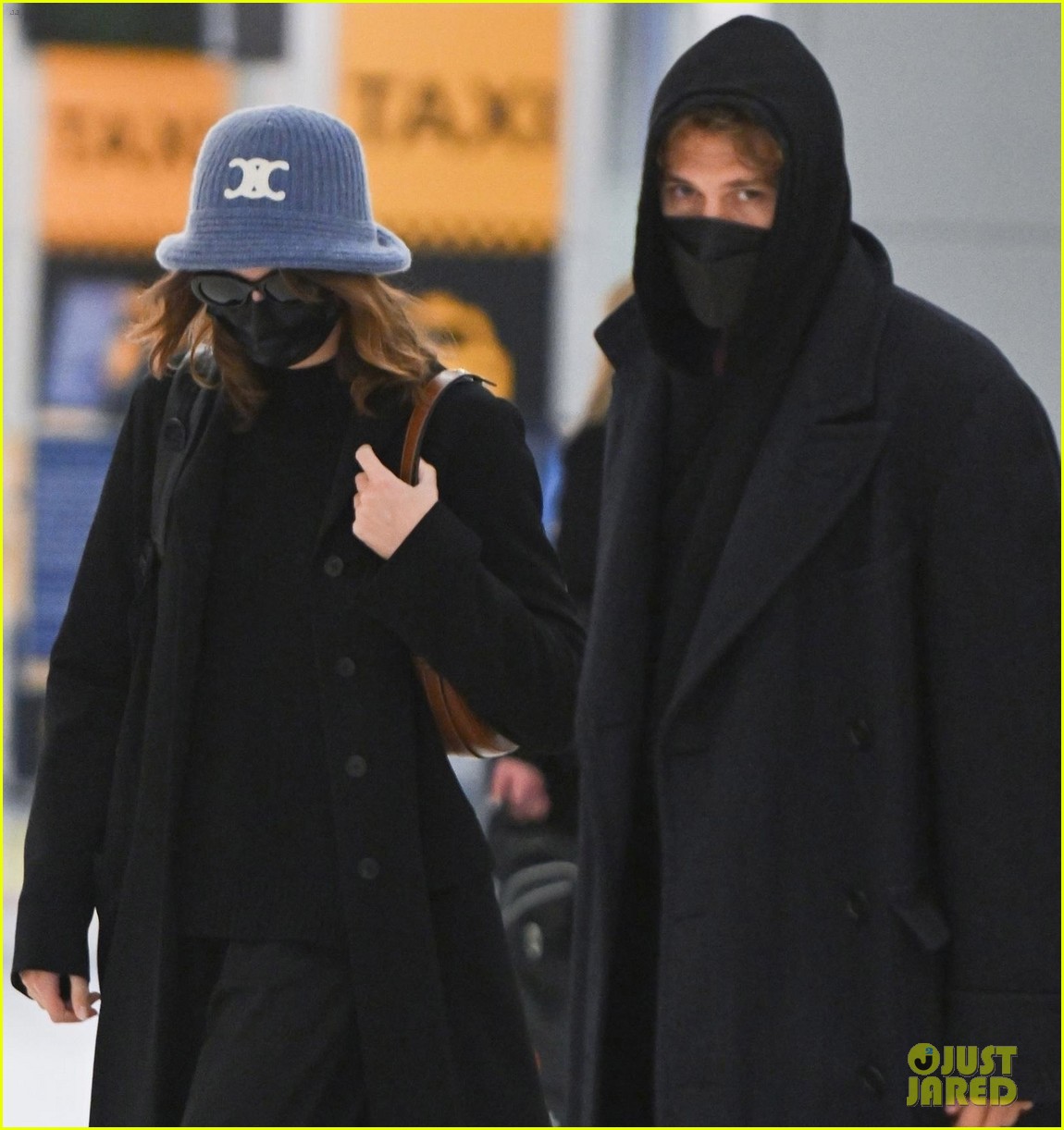 kaia gerber austin butler couple up for valentines day outing 04