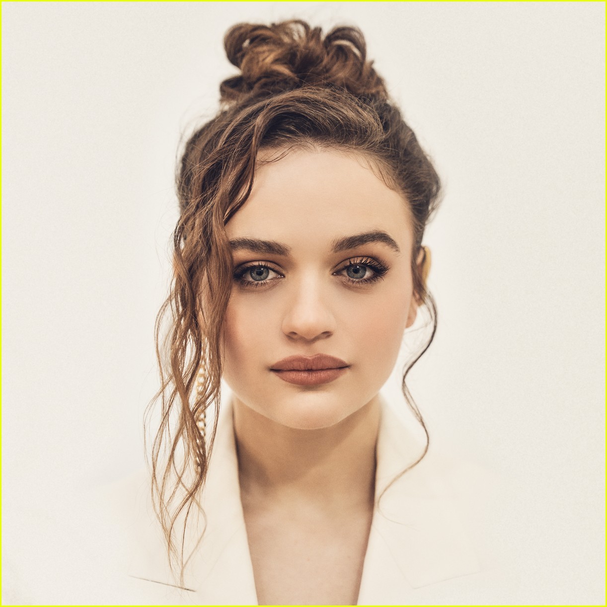 joey king says this is what led to her becoming a producer 05