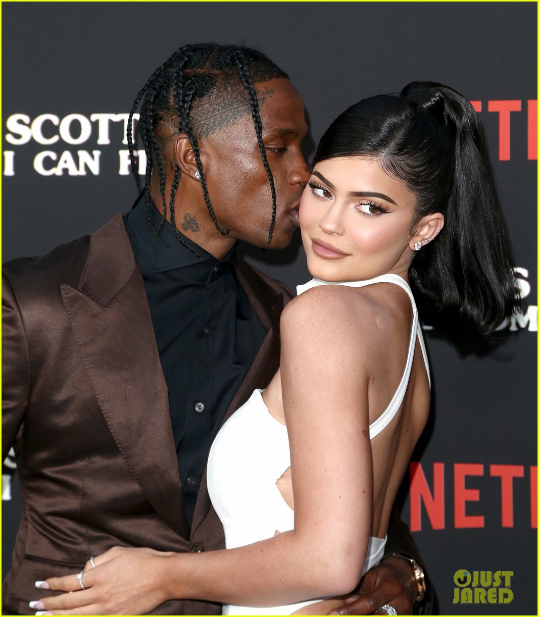 kylie jenner and travis scott welcome second child 26