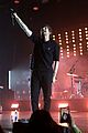louis tomlinson performs to sold out crowd in nashville photos 06