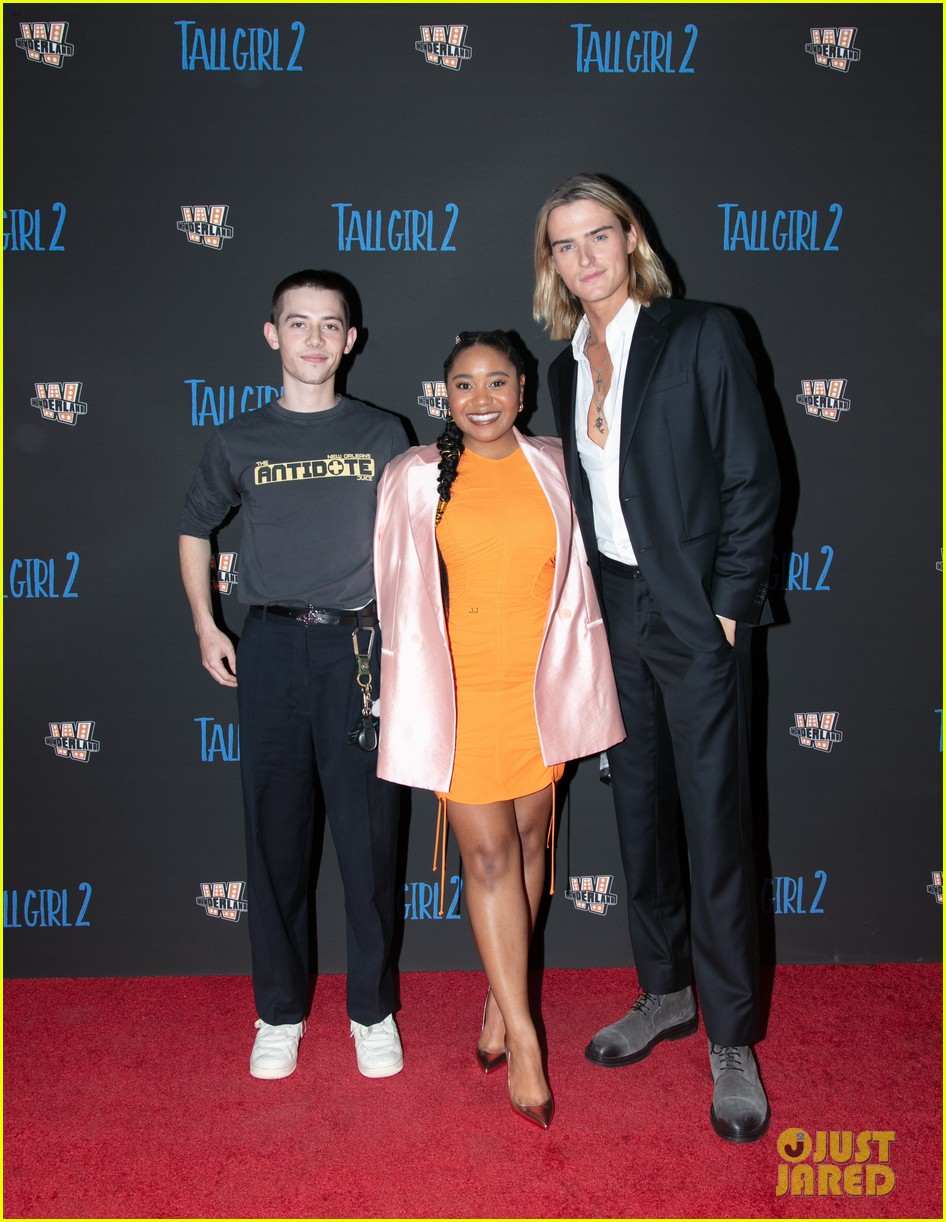 griffin gluck shows off shaved head at tall girl 2 screening 14