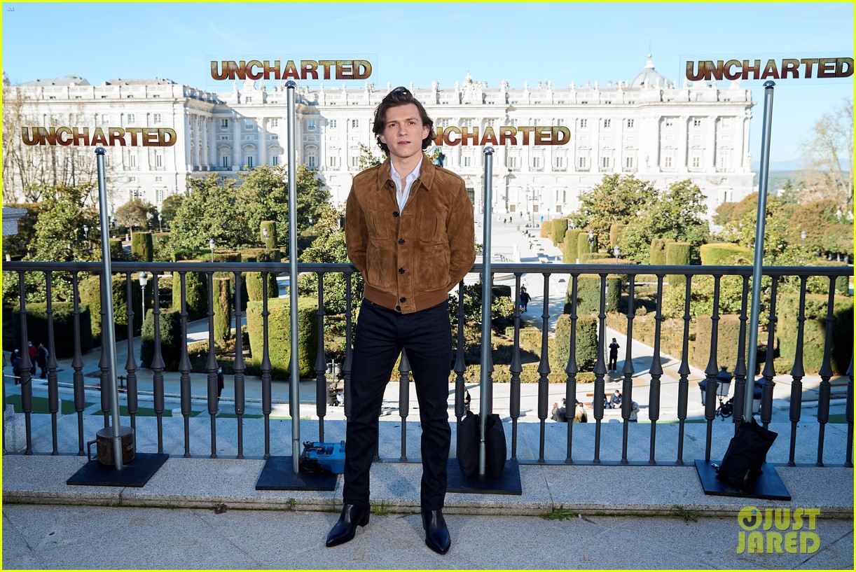 tom holland uncharted madrid photo call 62