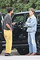 austin butler hugs a friend while meeting up in la 19