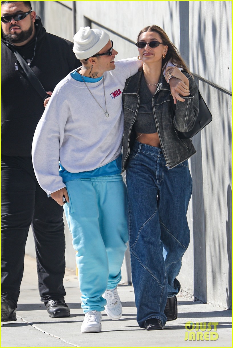 hailey bieber steps out with justin bieber after recent hospitalization 11