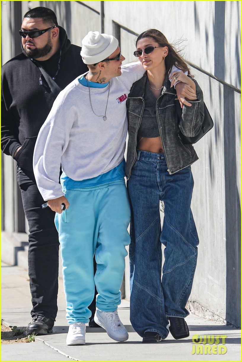 hailey bieber steps out with justin bieber after recent hospitalization 13