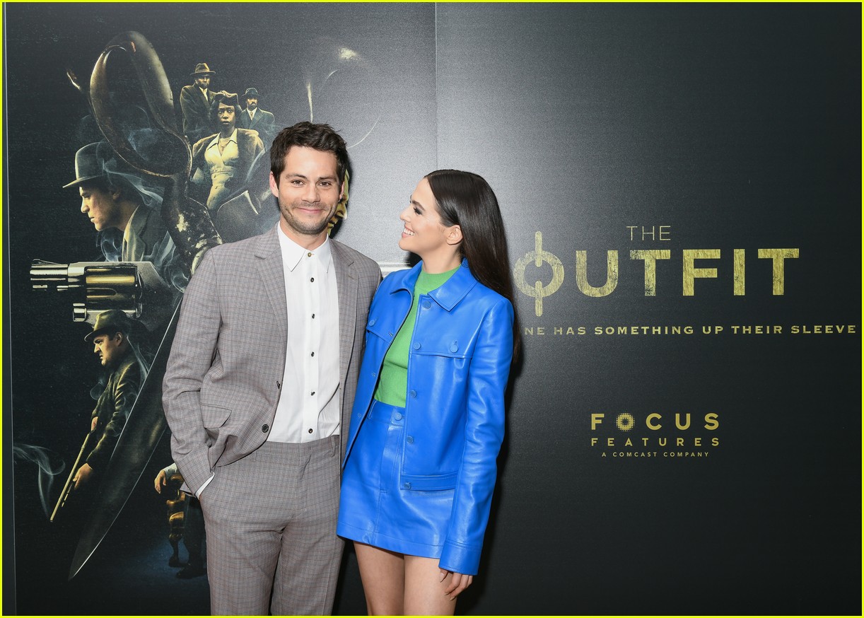 dylan obrien zoey deutch attend the outfit screening nyc 02