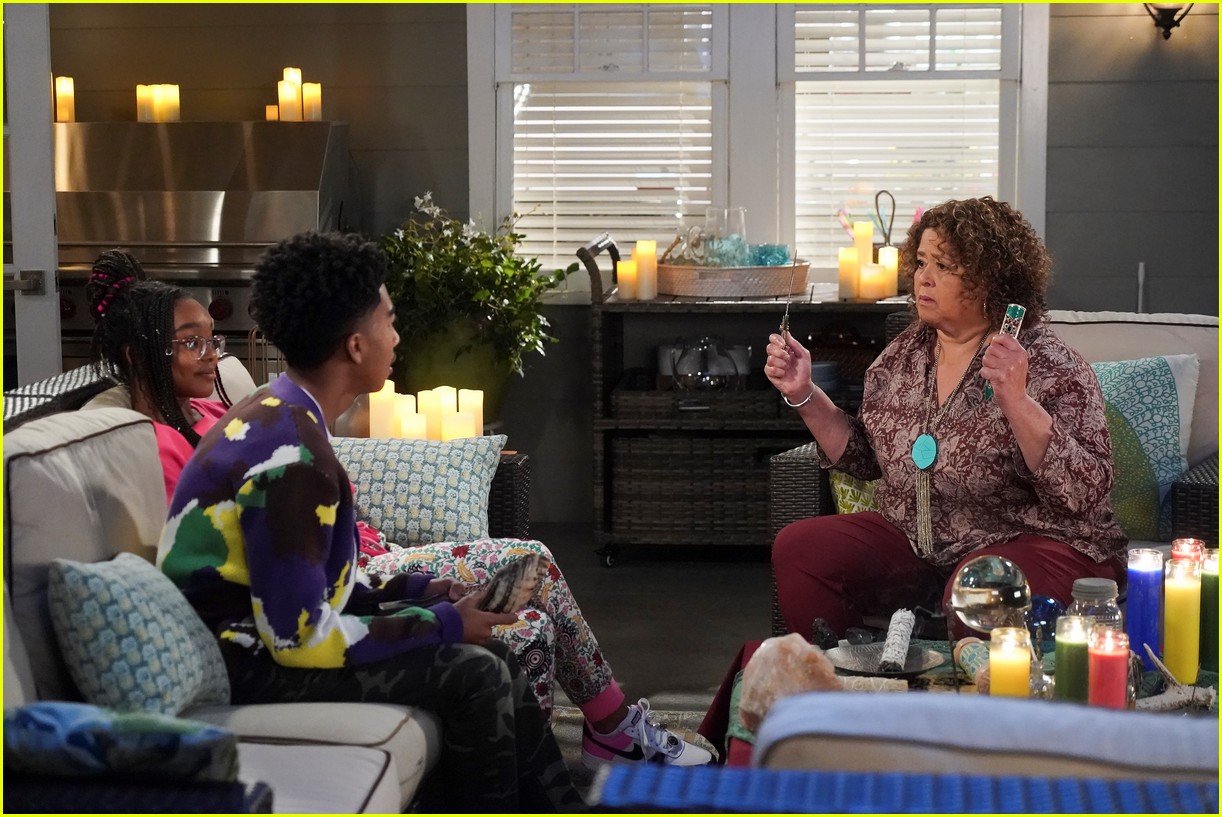abc sets series finale date for black ish 14
