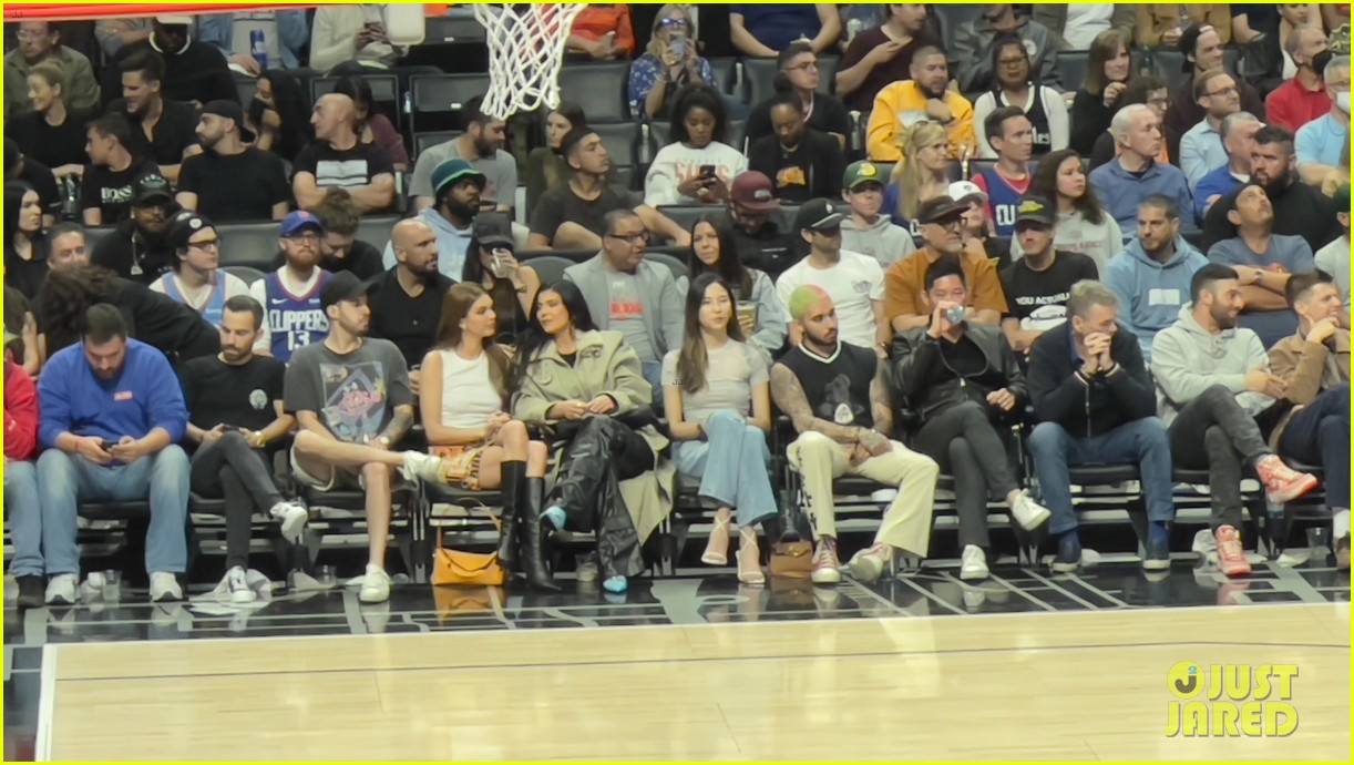 kendall jenner kylie jenner sit courtside at game 21