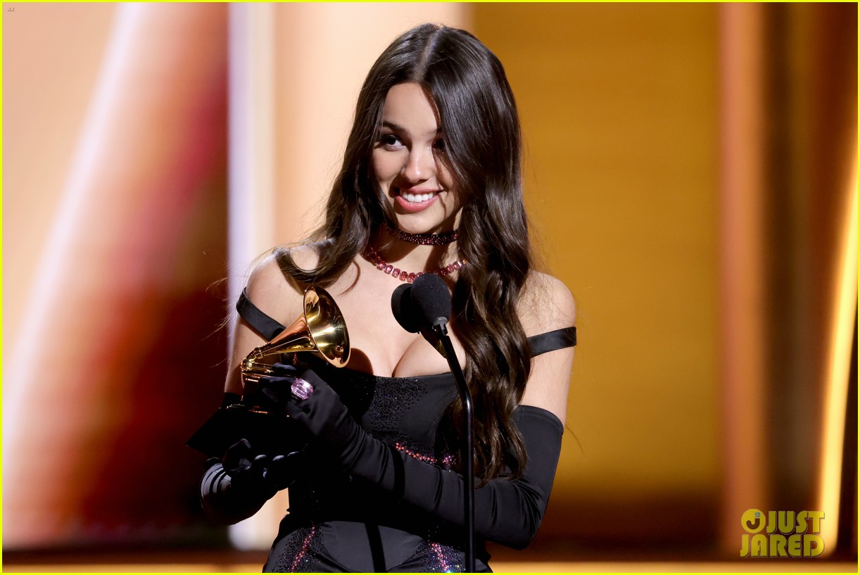 olivia rodrigo wins big at grammys 2022 find out what awards she picked up 11