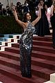 addison raes met gala dress features thousands of mirrors 07