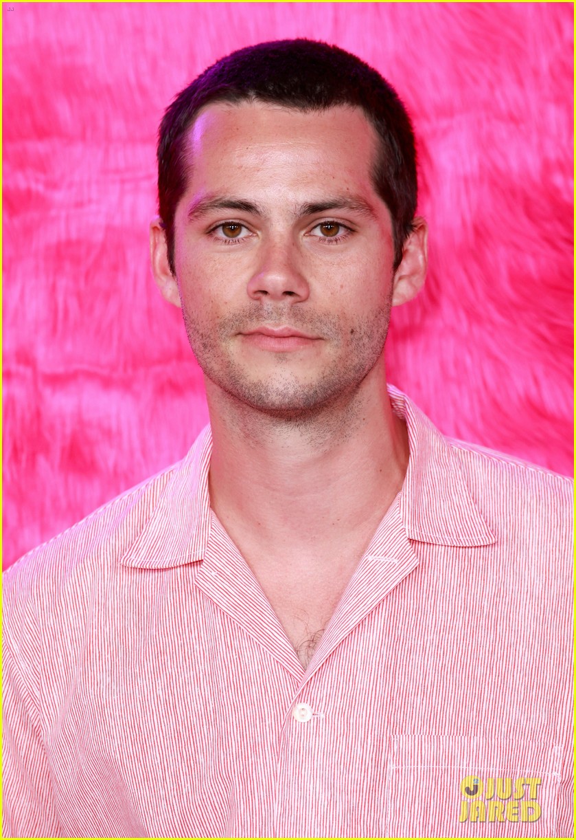 dylan obrien joins angelyne cast at peacock series premiere 11
