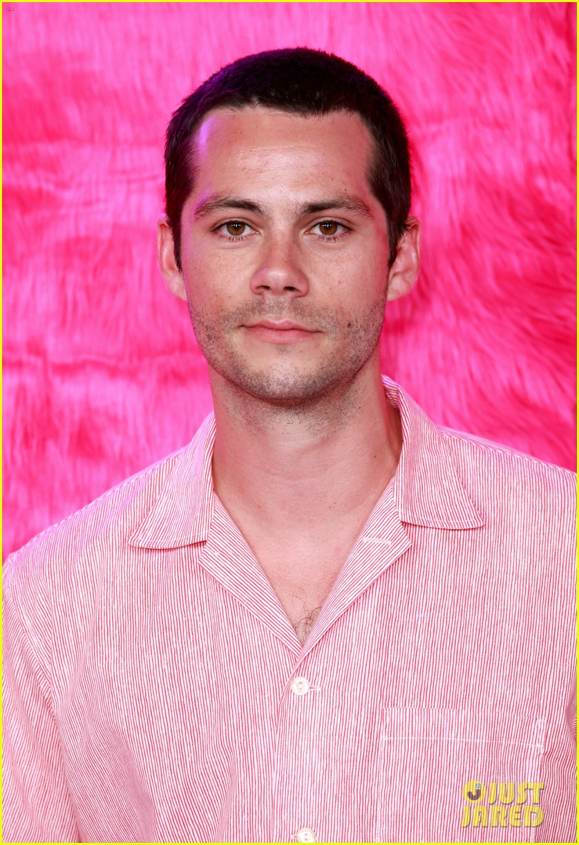 dylan obrien joins angelyne cast at peacock series premiere 12