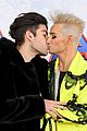 frankie grande marries hale leon in star wars themed wedding on may 4th 04