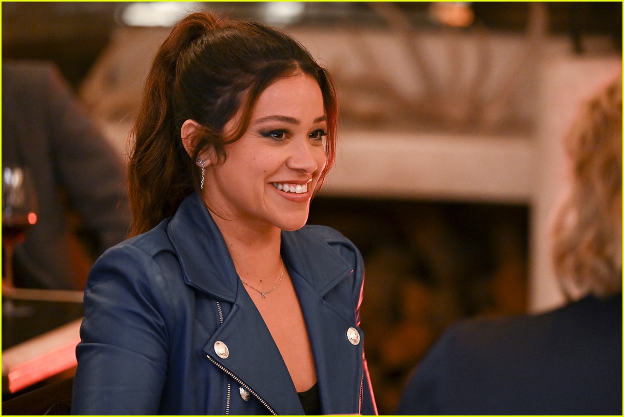 gina rodriguez stars in new series not dead yet watch first teaser 03