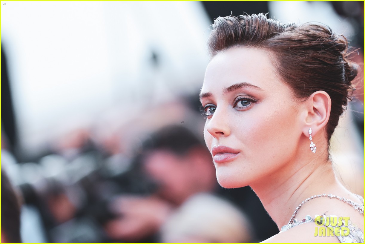 katherine langford shines in sillver at cannes film festival opening ceremony 08