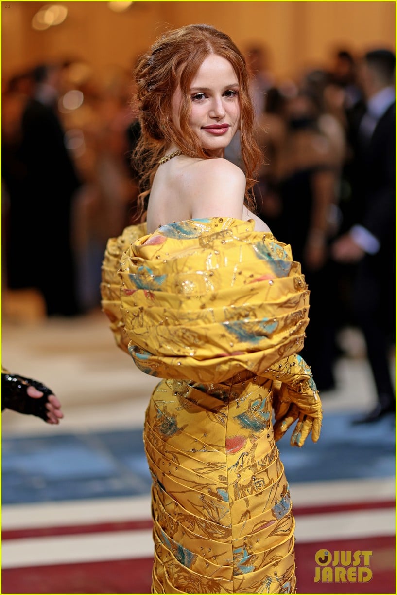 madelaine petsch cole sprouse hit up the met gala 03