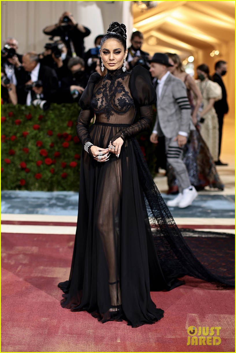 vanessa hudgens one of the first on met gala red carpet 03