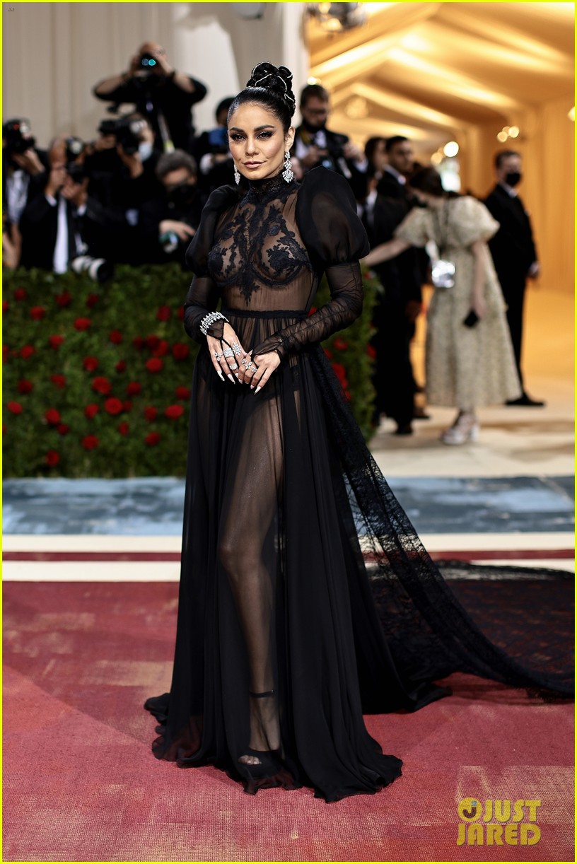 vanessa hudgens one of the first on met gala red carpet 11