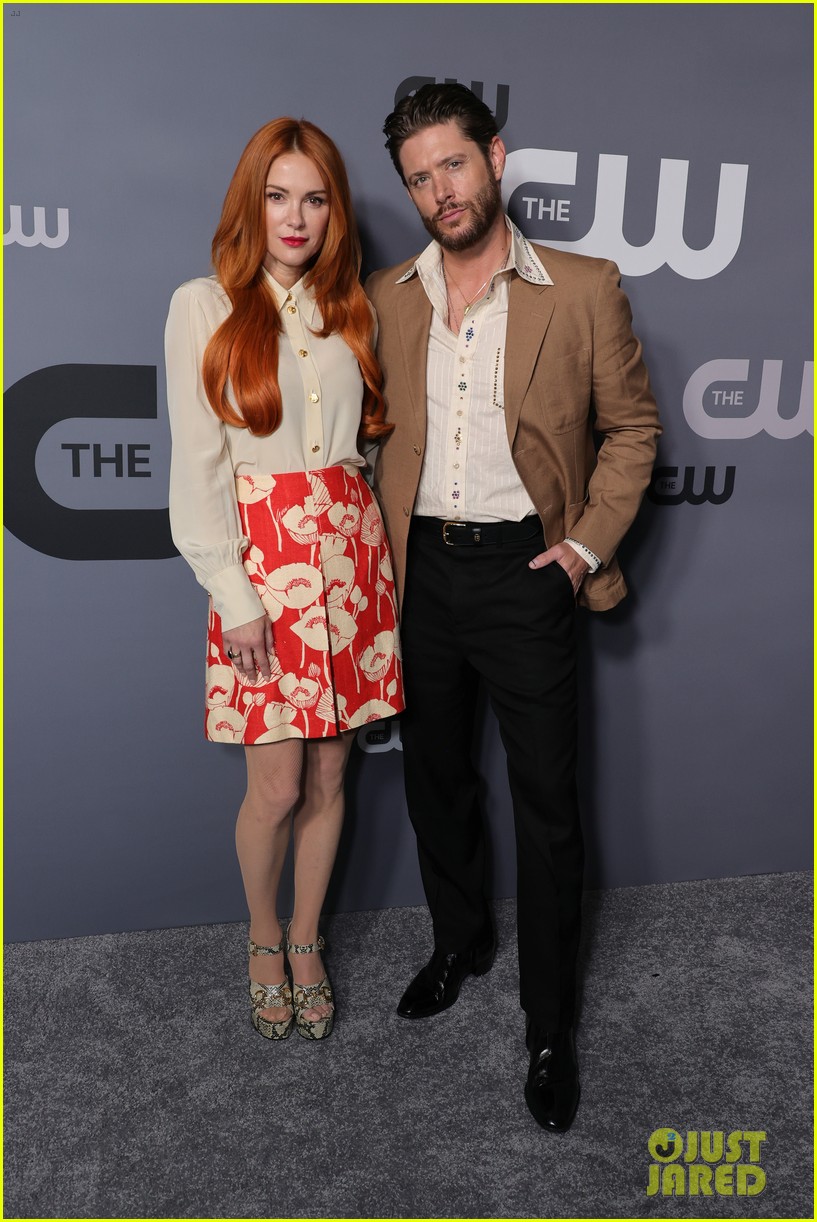 meg donnelly drake rodger tease upcoming the winchesters series at cw upfronts 06