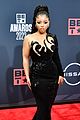 halle bailey ddg make red carpet debut at bet awards with chloe bailey 23
