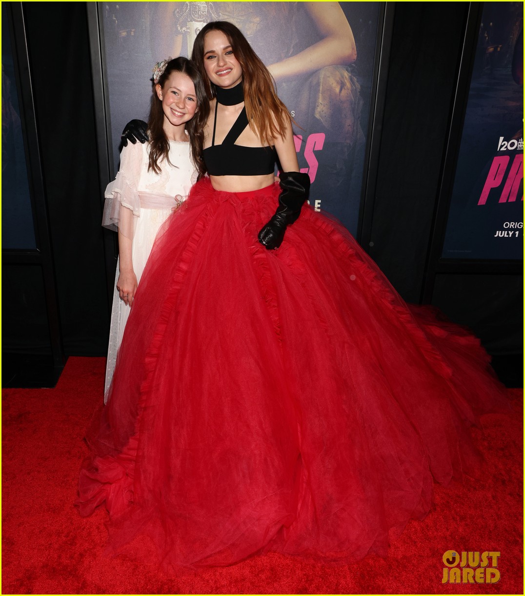 joey king slays the red carpet at the princess premiere 02